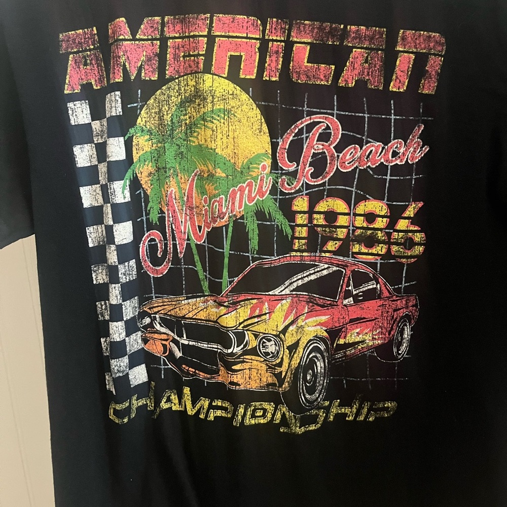 Beach Black Graphic T-Shirt